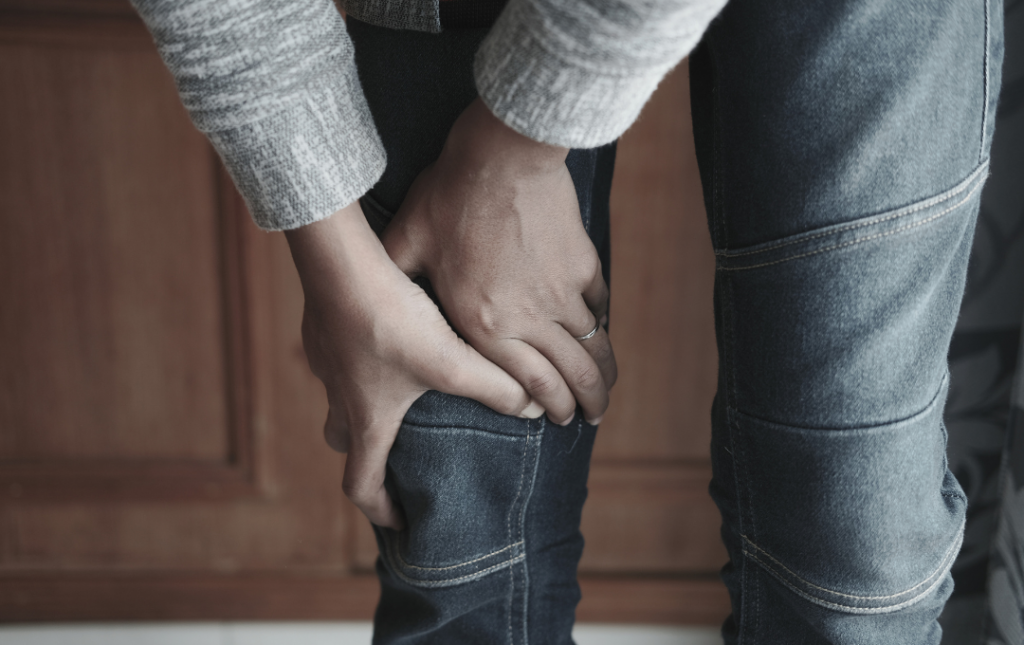 Treating Knee Grinding Caused by Osteoarthritis