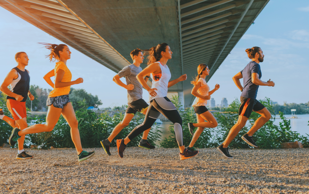A group of people resuming their daily run after GAE.